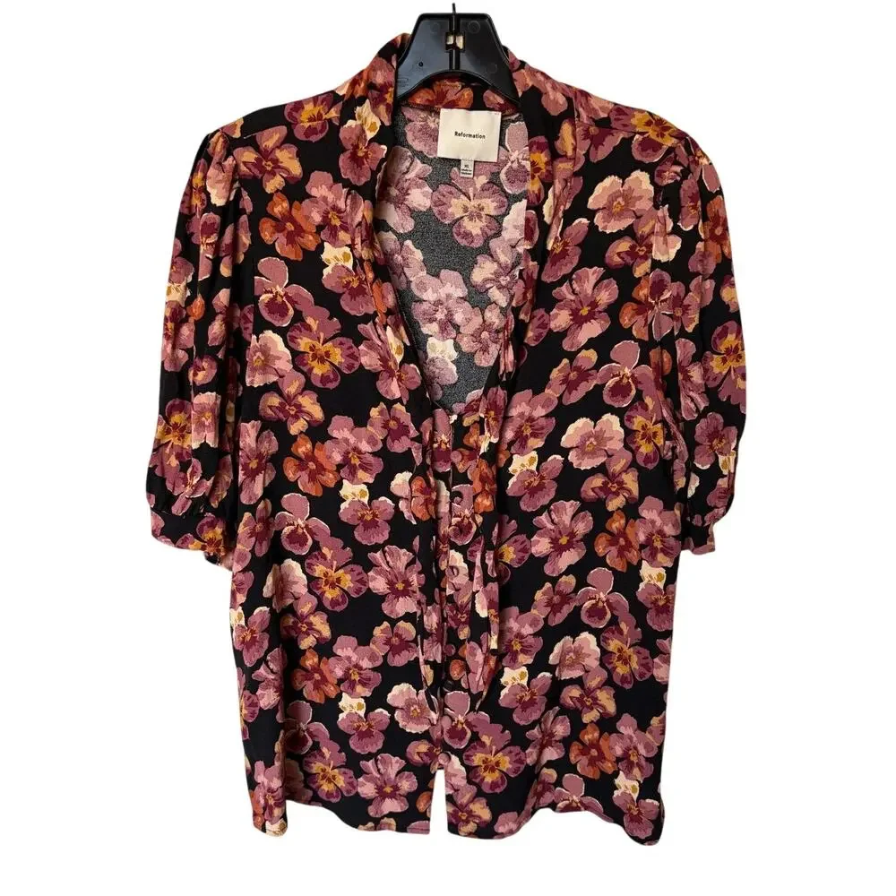 Reformation blouse good